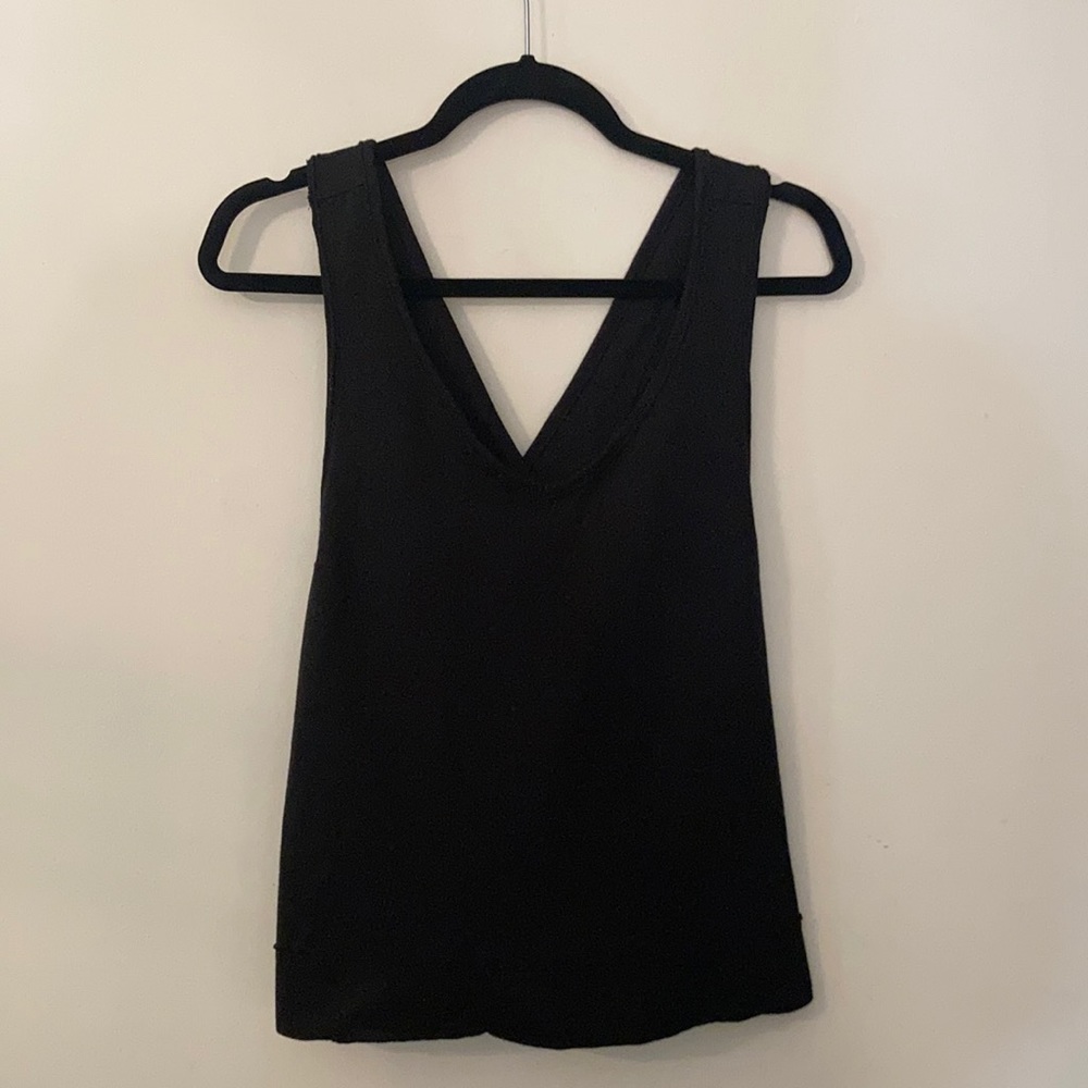 We The Free black tank top sz small